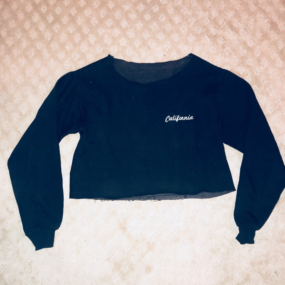 Brandy Melville Cropped “California” Sweatshirt